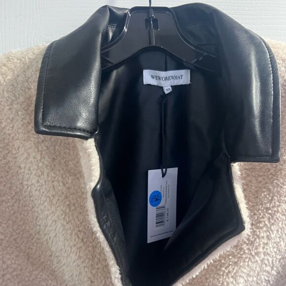 NWT WeWoreWhat Faux fur Sherpa blazer with front pockets size Medium women's - Picture 6 of 16